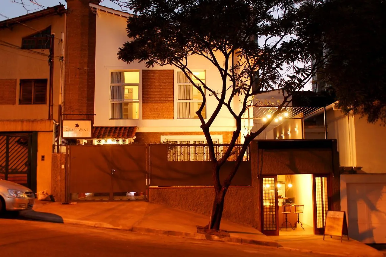 Hostel Grape Wine São Paulo 0*,